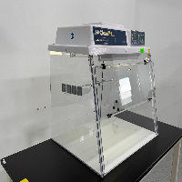 AirClean 600 PCR Workstation image 0
